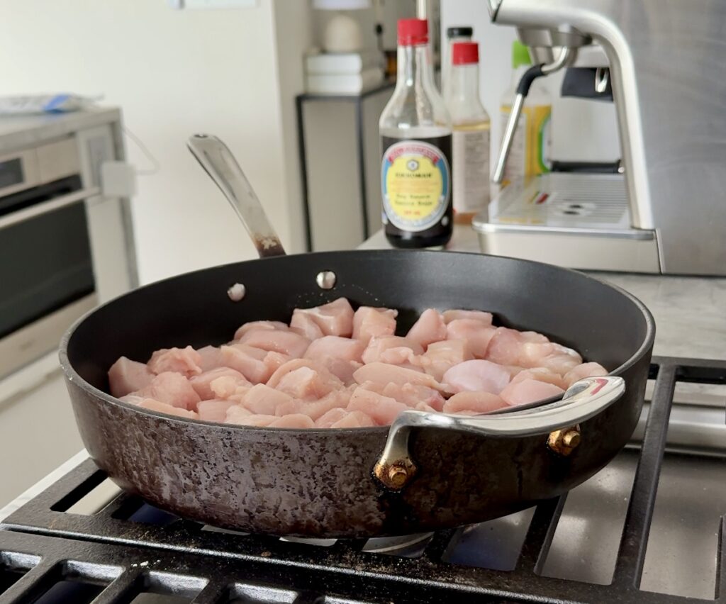 process of making sweet and sticky sesame chicken